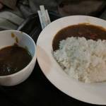花 - カレー大盛り