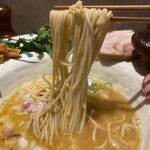 拉麺 成 - 