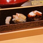 Shimbashi Sushi Seishin - マコガレイ、エンガワ、煮蛸