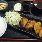 もつ壱 - コンビ定食