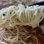 とんちんかん - ストレート麺リフト