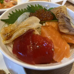 Tsukiyo No Usagi - 朝食☆マイチョイス海鮮丼