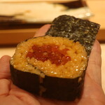 鮨 しみづ - 雲丹シャリといくらの巻物