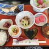 Washokuniwa - 料理写真:日替わり定食B。焼き魚と刺身