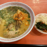 金龍ラーメン - 