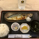 Tachinomidokoro Heso - 焼き魚定食500円ご飯大盛無料サービス