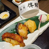 高級ブランド干物 『銀座伴助』 銀座本店 - 
