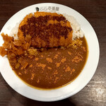 Karehausu Kokoichibanya - ロースカツカレー（ライス400g）ウスターソース＆とび辛スパイス ガッパリかけ