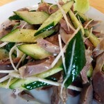 中国家庭料理 大福元 - 砂肝とキュウリの黒胡椒の和えもの