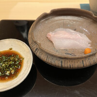 鮨 ます田 - これなんだっけオコゼじゃなくてナンダカって和食だとお椀で頂くことが多いっていうなんだっけ