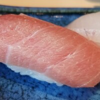 鮨処 銀座福助 サンシャイン60店 - 本マグロ大トロの勇姿。