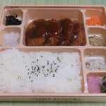 Derika Kewaike - 一口ヒレカツ弁当