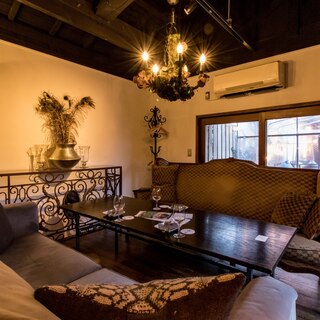 サロス.ナイトマルシェ_1