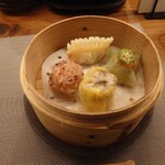 スチーム Dim sum&Wine - 