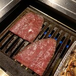 本格焼肉・もつ鍋 肉衛門 - 