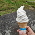 ヤツレン ソフトクリーム売店 - 