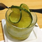 横浜 鮨 ふくじゅ - 柚子とリンゴのシャーベット