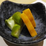 横浜 鮨 ふくじゅ - ザーサイと南瓜のお漬物