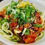 ホルモン千葉 大阪梅田店 - 焼肉うどん赤たれ。