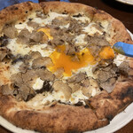 ピッツェリア・ダ・ガエターノ 薬院店 - カリメロ(トリュフ、半熟卵など)3608円