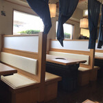 焼肉 もく蓮 - 店内