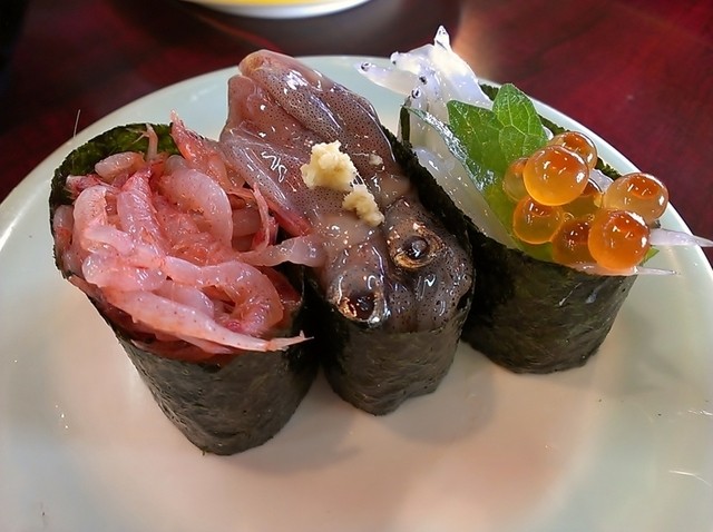 栄助寿し 山形西店 山形 回転寿司 食べログ