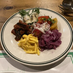 ア フェネステッラ - 野菜の前菜盛り合わせ。