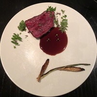 ラ・ボンヌターブル - 