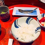 草喰 なかひがし - ◎ メインディッシュのご飯　✽ この鰯雲のお皿いつ見てもいいなあ。