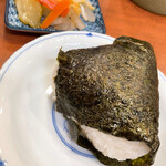 Soba Dokoro Eiraku An - おにぎり(小)