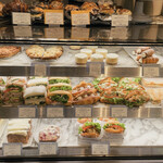 DEAN & DELUCA  CAFES 丸の内 - 