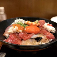 味菜 - 海鮮丼