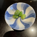 にい留 - 銀杏　青いサクサク感