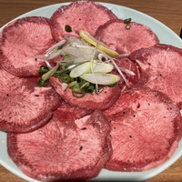 焼肉 にくなべ屋 神戸びいどろ 北野坂店 - 