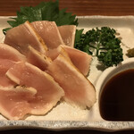 鳥半・魚半 - 鳥のさしみ　新鮮です。