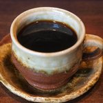 Negombo33 - コーヒー：苦みの効いたコーヒーです。食後にどうぞ。