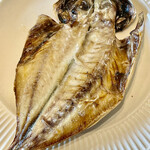 カネヒデ小林商店 - 身が厚くて干物向きです　焼き色も美しい