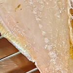 カネヒデ小林商店 - ピカピカの金目鯛の身です