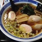 お食事処 和 - 「メンマとワカメを入れ忘れた」と後から持ってきた。