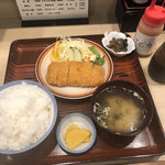 Oyamaya - えびカツ定食、ご飯大盛り