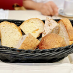 Oribeto - ランチAコース（税込1,826円）／パン食べ放題
