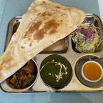 INDIAN RESTAURANT EAT ENJOY - チキンサーグカレー