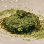 飄香 - 柳緑
      川のほとり、柳の木が枝垂れる情景をイメージした一品。