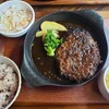 RIVER CAFE - 大判！牛100%粗挽き ハンバーグステーキランチ