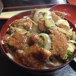 福栄食堂 - フタを開けてビックリ!