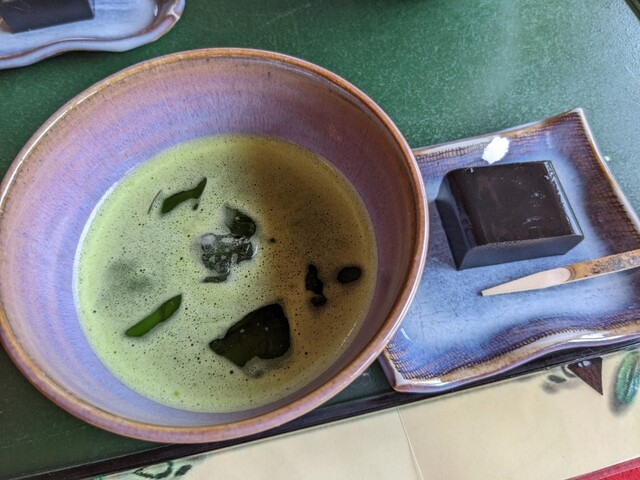 御薬園 &ndash; 会津若松の健康志向カフェ｜ヘルスケアメニューとリラックス空間