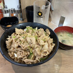 伝説のすた丼屋 - 