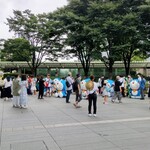 La Brianza - 同じ六本木ヒルズ内で夏のイベント。ドラえもんがたくさん並んでいる展示に集まる人々の方がたくさん(笑)(^^);