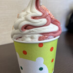 Yoshikawaya - かき氷９００円ソフトクリーム側