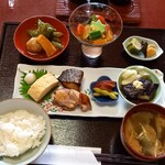 御飯屋ふく井 - 